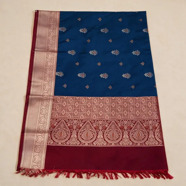 Blue_Silk_And_Polyster_Traditional_Saree_For_Women