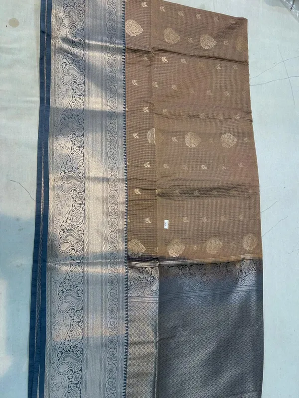 Brown_Woven_Zari_Border_Saree_For_Women