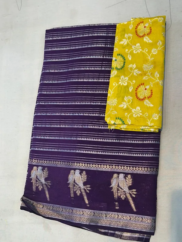 Purple_Printed_Saree_With_Yellow_Blouse_Piece