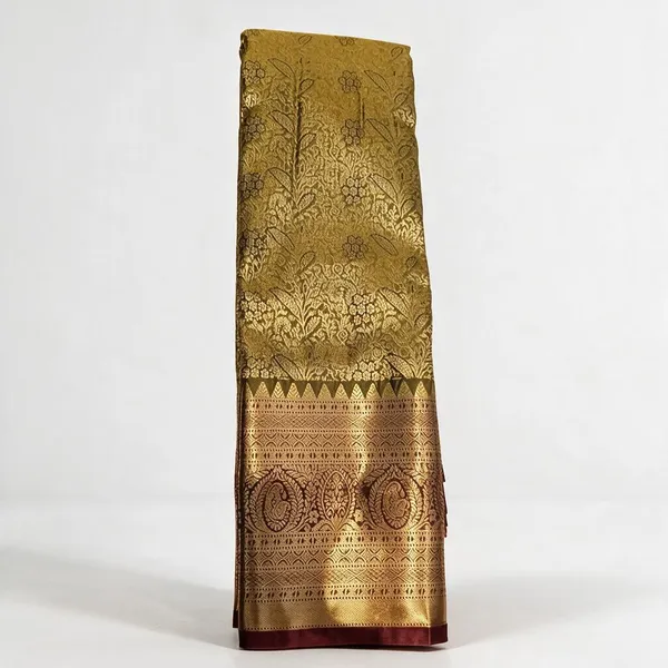 Maroon_Elephant_Motif_Silk_And_Polyster_Saree_For_Women