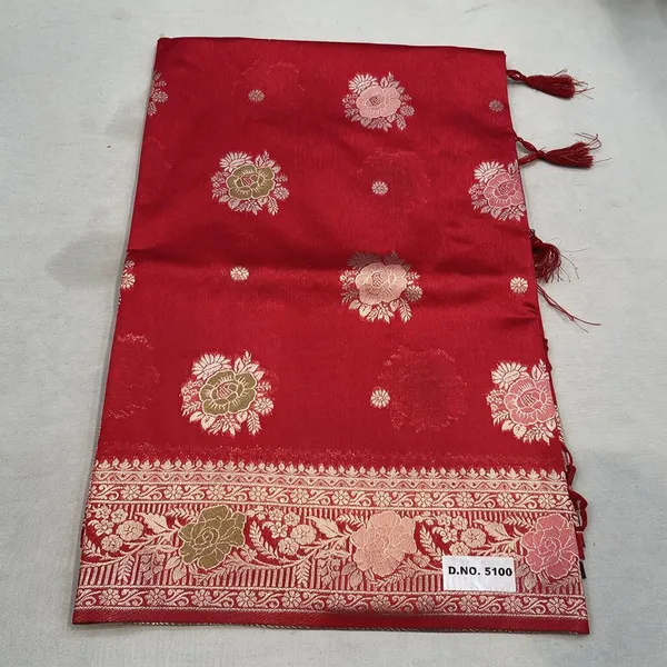 Red_Floral_Silk_And_Polyster_Saree_For_Women