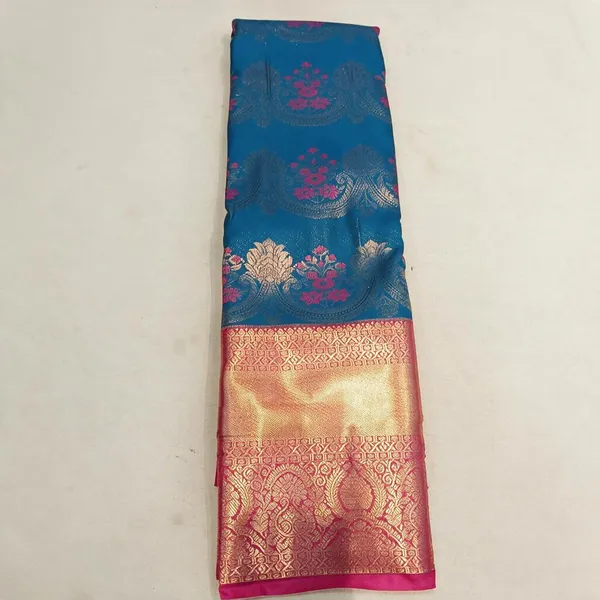 Blue_Woven_Traditional_Silk_And_Polyster_Saree_For_Women