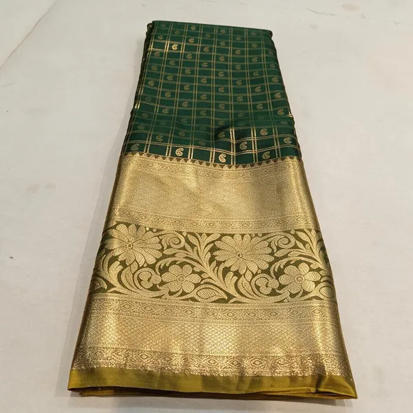 Green_Traditional_Zari_Border_Silk_And_Polyster_Saree_For_Women