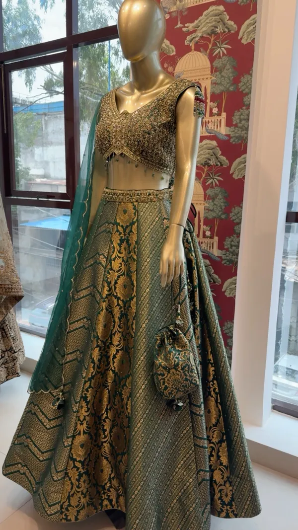 Green_Banarasi_Brocade_Embroidered_Lehenga_Choli_Set_For_Women