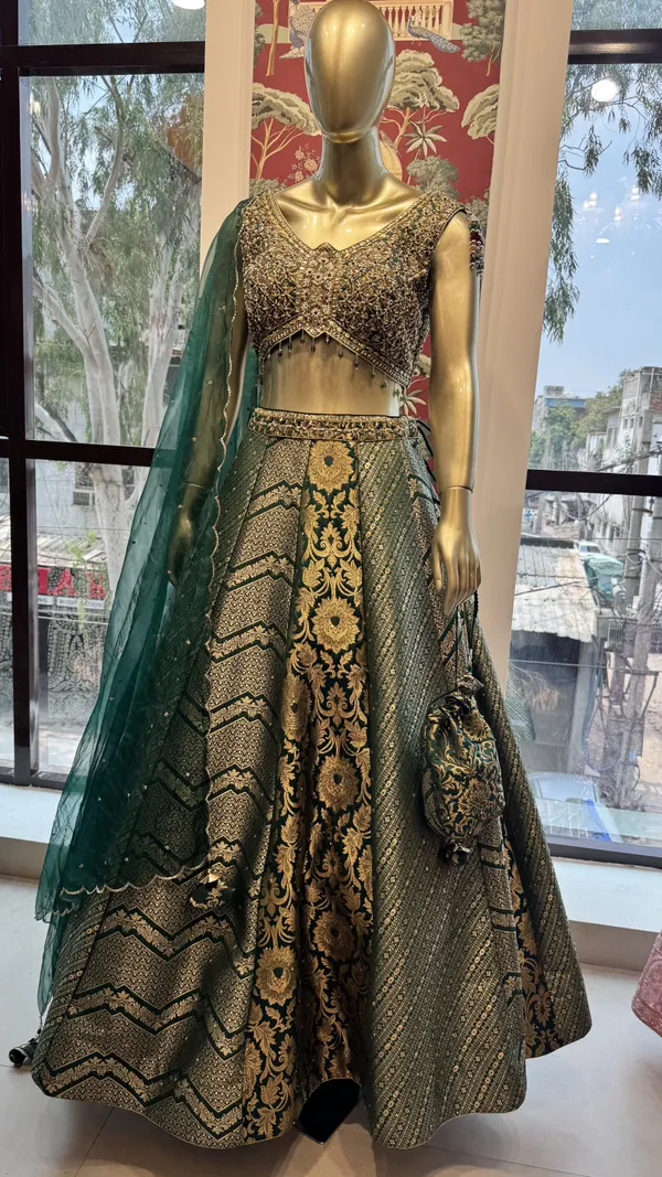Green_Banarasi_Brocade_Embroidered_Lehenga_Choli_Set_For_Women