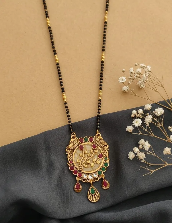 Gold_Tone_Kundan_Mangalsutra_Necklace_For_Women