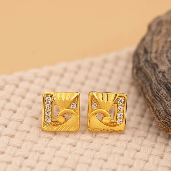 Gold_Tone_Square_Rhinestone_Stud_Earrings_for_Women