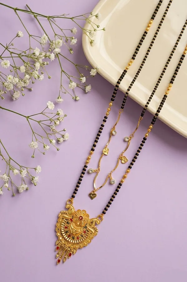 Black_Beaded_Traditional_Mangalsutra_for_Women