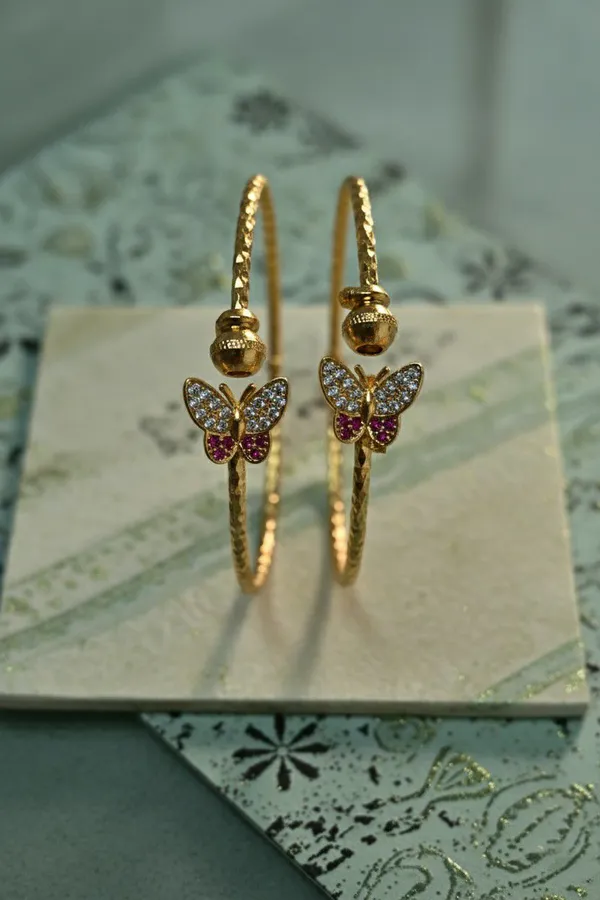 Gold_Tone_Butterfly_Studded_Bangles_for_Women