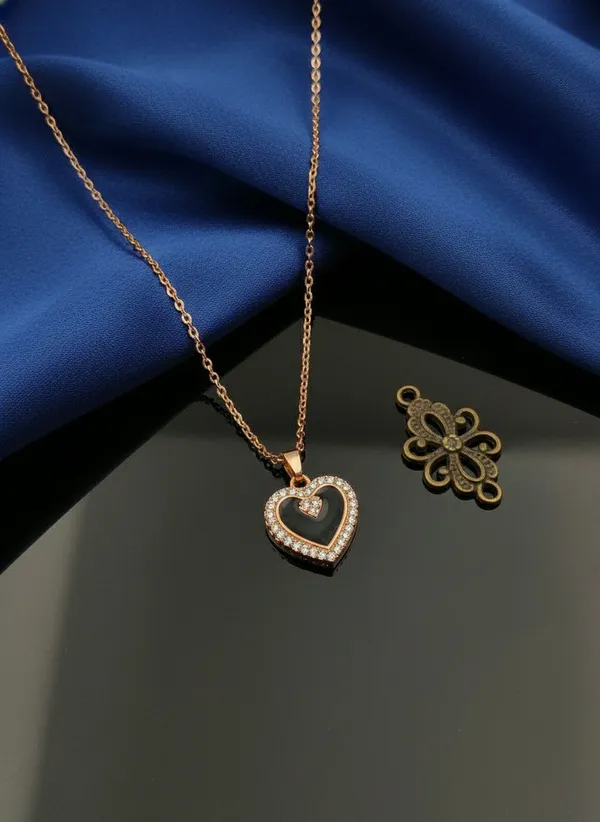 Gold_Tone_Heart_Pendant_Necklace_for_Women