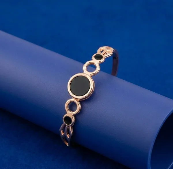 Rose_Gold_Geometric_Bracelet_for_Women