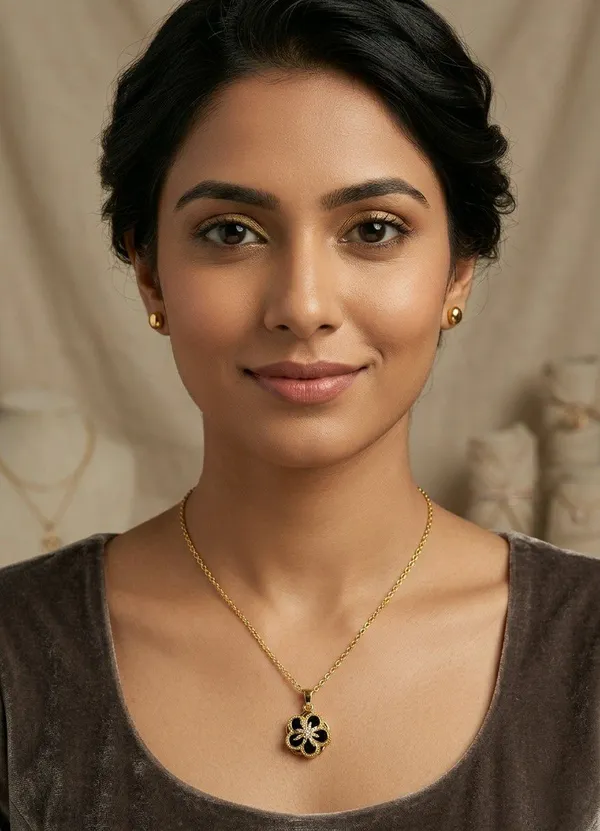 Gold-Tone_Floral_Pendant_Necklace_for_Women
