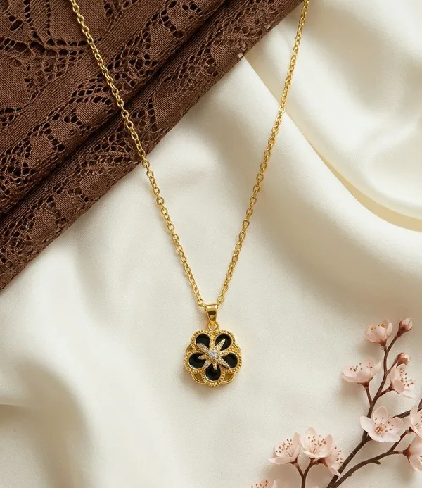 Gold-Tone_Floral_Pendant_Necklace_for_Women
