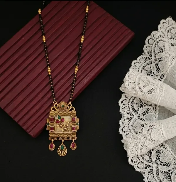 Gold_Tone_Black_Beaded_Pendant_Mangalsutra_Necklace