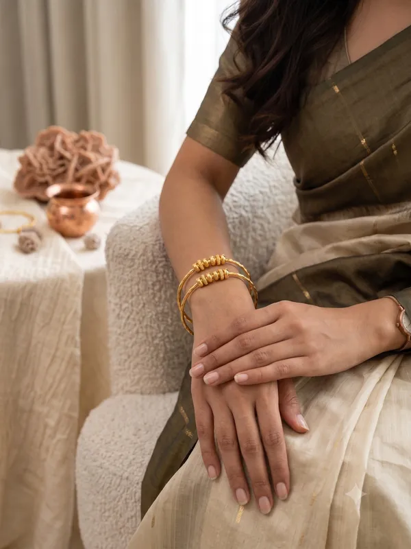 Gold_Tone_Textured_Beaded_Bangles_For_Women