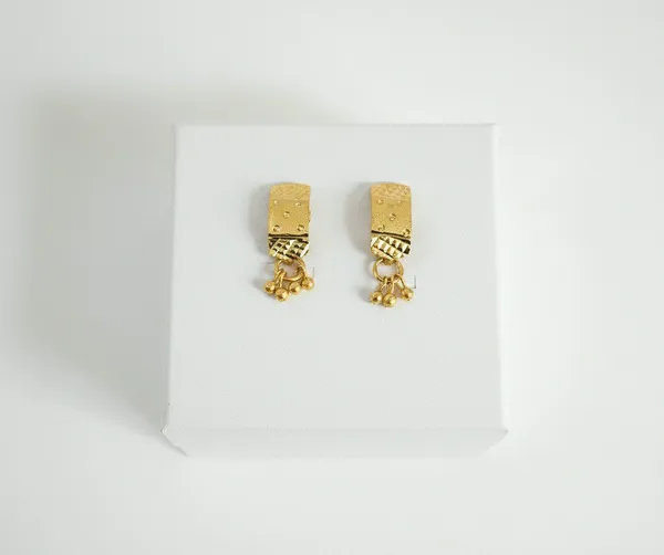 Gold_Tone_Traditional_Drop_Earrings_for_Women