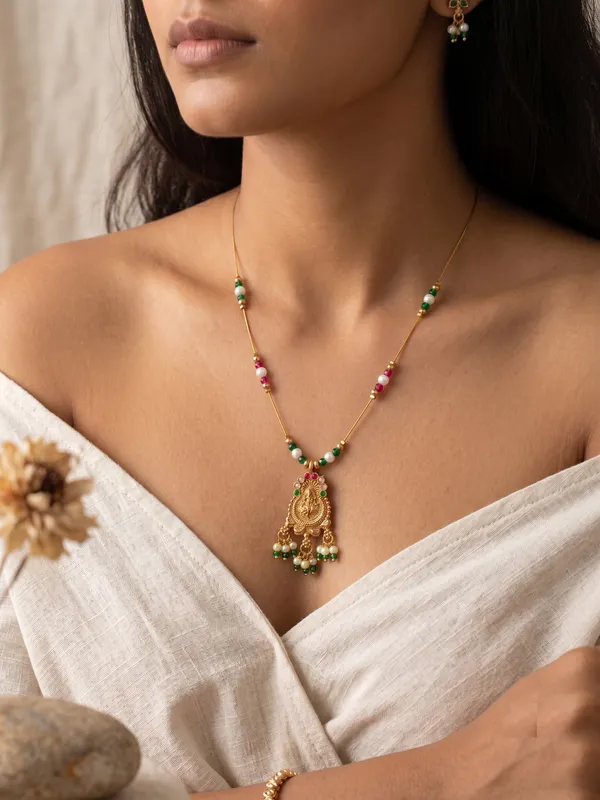 Gold_Tone_Beaded_Traditional_Necklace_for_Women