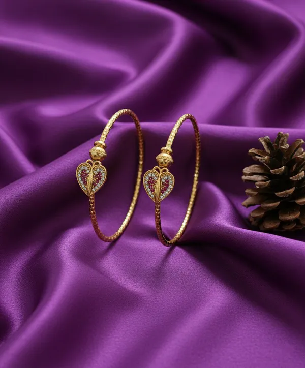 Gold_Tone_Heart_Motif_Stone_Studded_Bangles_for_Women
