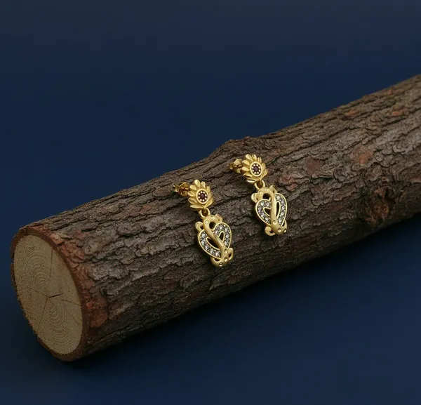 Gold_Tone_Floral_Drop_Earrings_for_Women