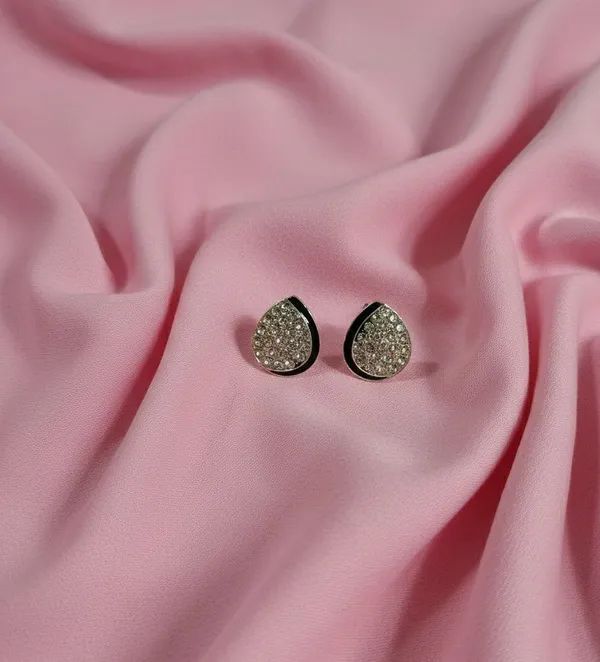 Silver-Tone_Teardrop_Crystal_Stud_Earrings_for_Women
