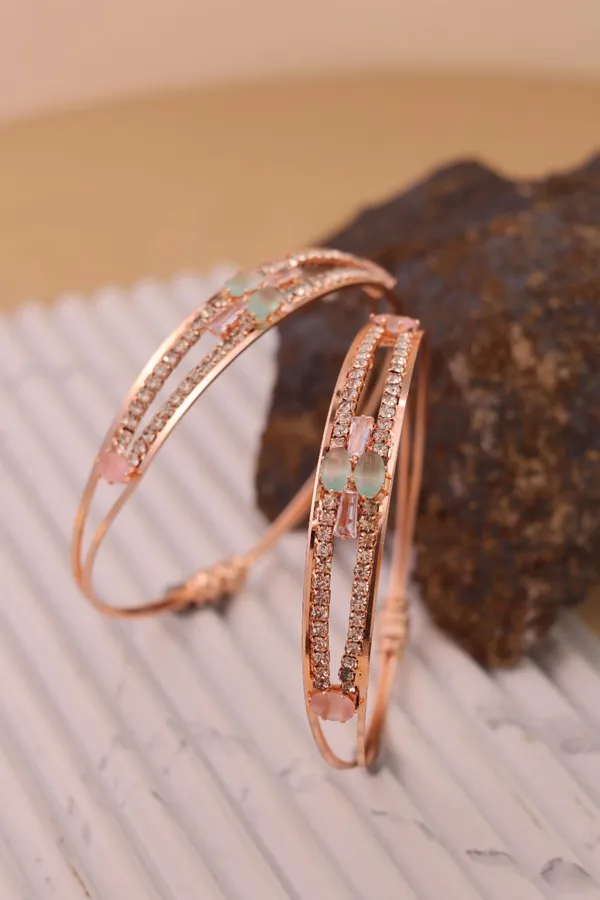 Rose_Gold_Embellished_Bangle_Bracelet_for_Women