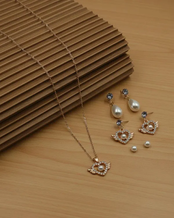Gold_Tone_Pearl_Heart_Necklace_And_Earrings_Set