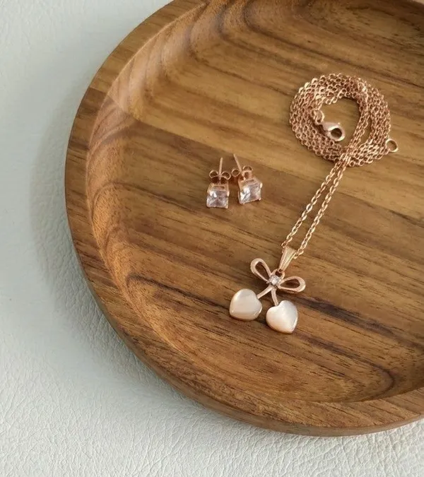 Gold_Tone_Pearl_Necklace_And_Earrings_Set_for_Women