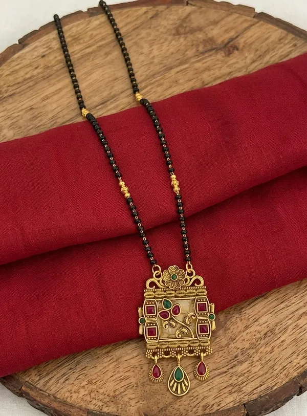 Gold_Tone_Black_Beaded_Pendant_Mangalsutra_Necklace