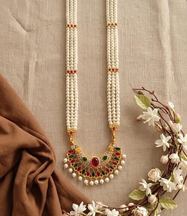 White_Pearl_Gold_Tone_Pendant_Necklace_for_Women