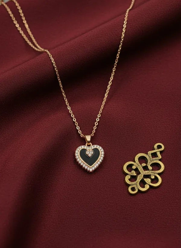 Gold_Tone_Heart_Pendant_Necklace_for_Women