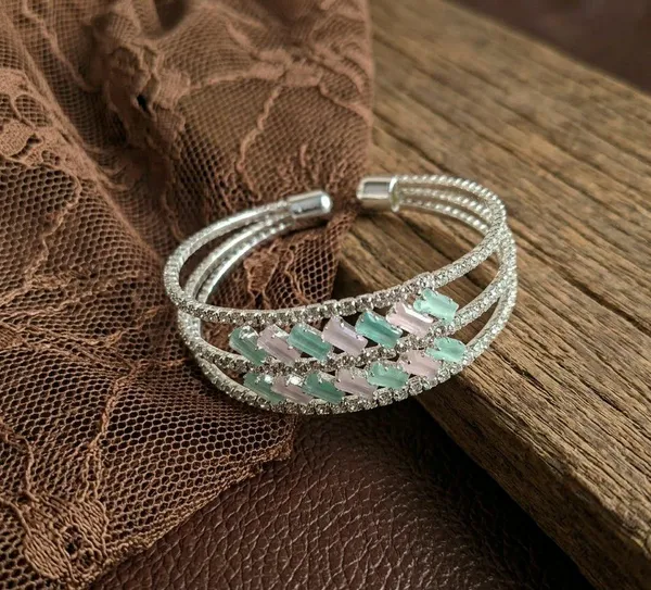 Silver-Tone_Stone_Embellished_Cuff_Bracelet_for_Women