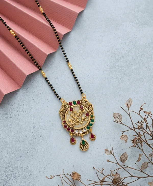 Gold_Tone_Kundan_Mangalsutra_Necklace_For_Women