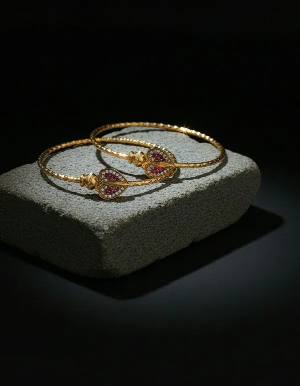 Gold_Tone_Heart_Motif_Stone_Studded_Bangles_for_Women