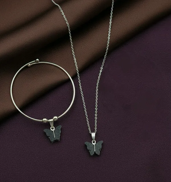 Silver_Butterfly_Necklace_And_Bracelet_Set_for_Women
