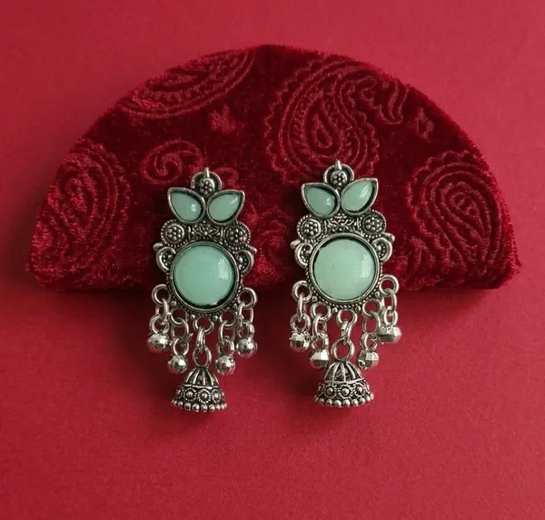 Green_Oxidized_Silver_Jhumka_Earrings_for_Women