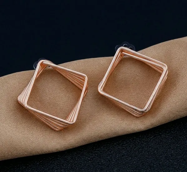 Rose_Gold_Geometric_Square_Earrings_for_Women