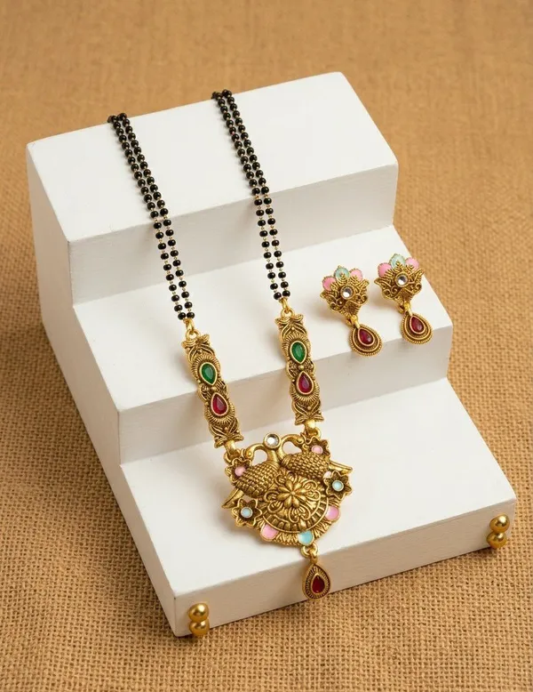 Gold_Tone_Traditional_Mangalsutra_Jewellery_Set_for_Women