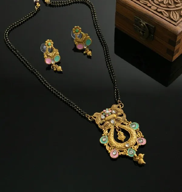 Gold_Tone_Multicolor_Stone_Mangalsutra_Set_for_Women