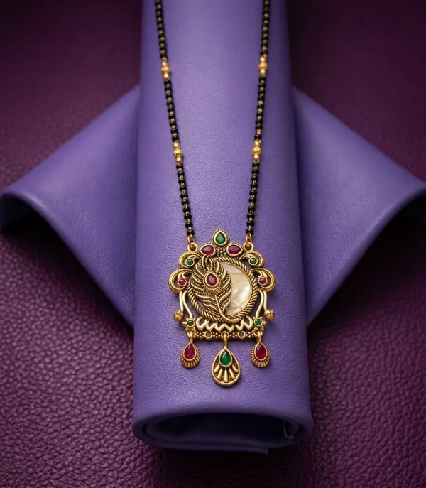 Black_Beaded_Traditional_Mangalsutra_Necklace_for_Women