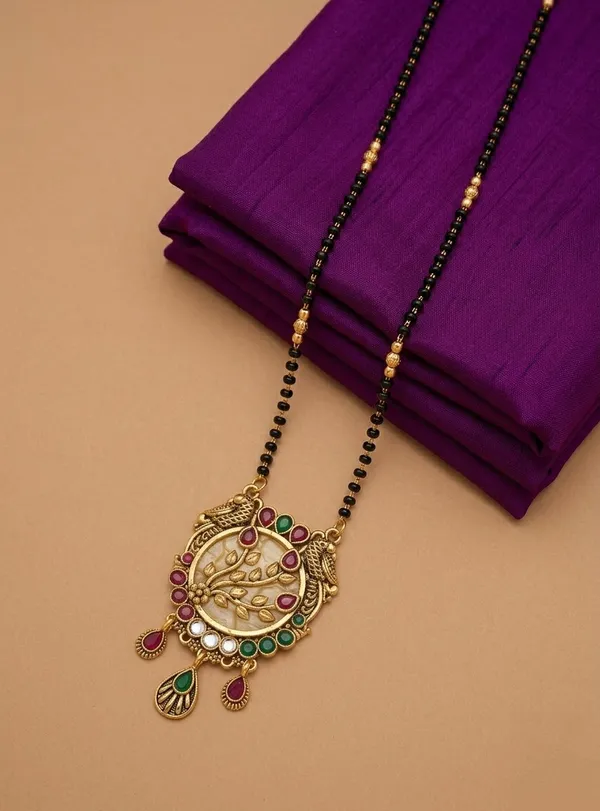 Gold_Tone_Kundan_Mangalsutra_Necklace_For_Women