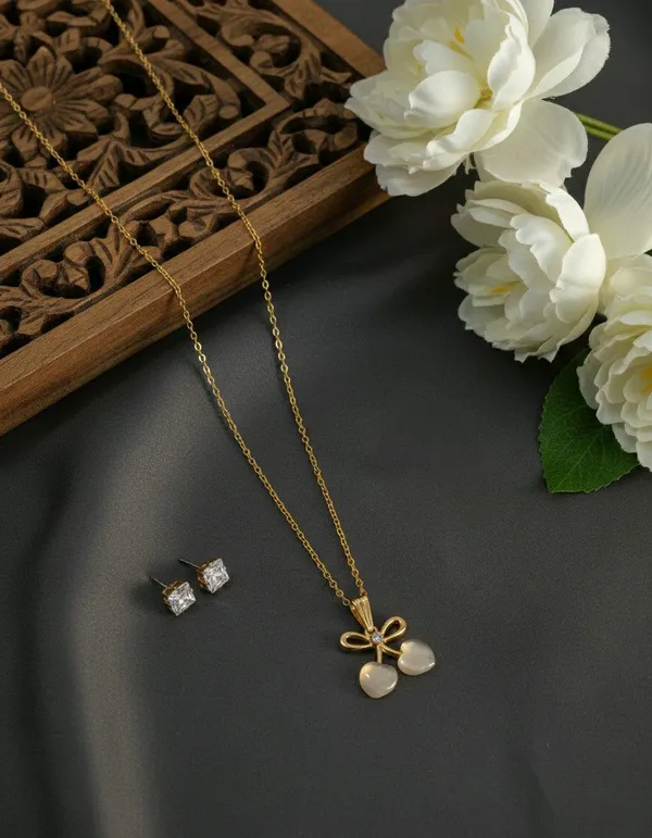 Gold_Tone_Pearl_Necklace_And_Earrings_Set_for_Women