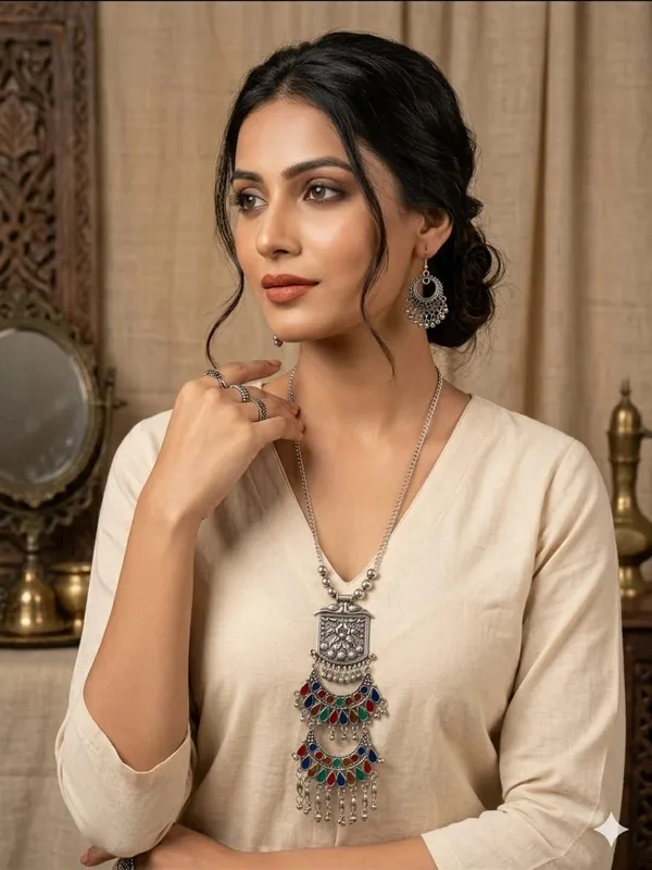 Silver_Oxidized_Ethnic_Necklace_Set_For_Women