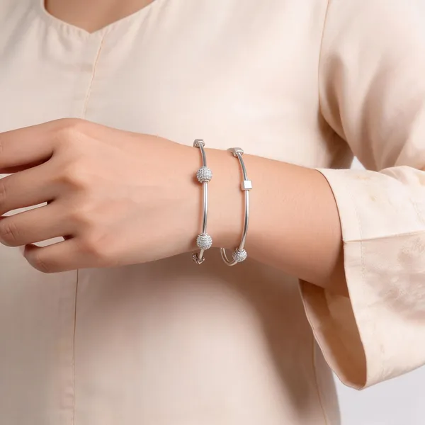 Silver_Stainless_Steel_Geometric_Bangle_Set_For_Women