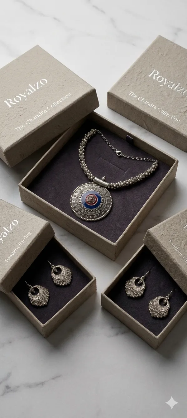Silver_Tone_Traditional_Circular_Pendant_Necklace_And_Earrings_Set_For_Women