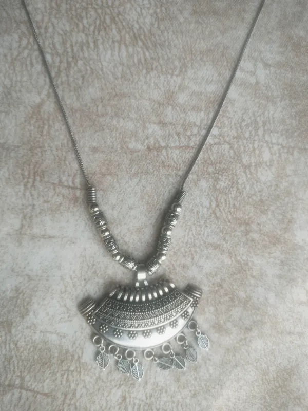 Silver_Stainless_Steel_Tribal_Pendant_Necklace_For_Women