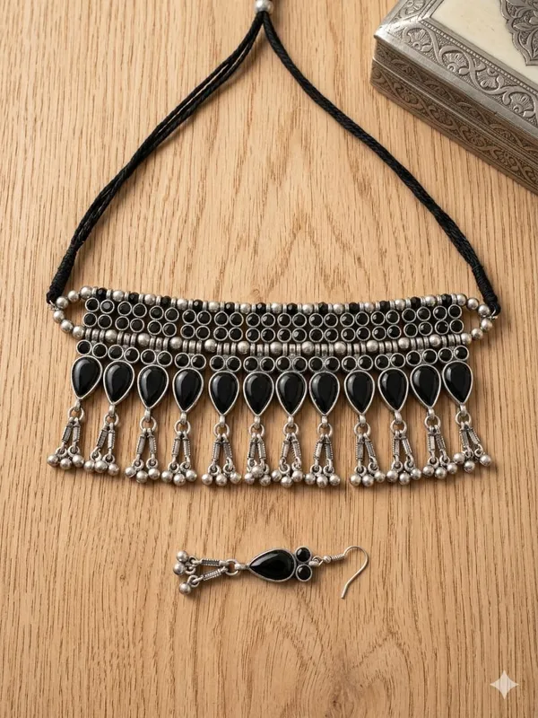 Silver_Black_Oxidized_Necklace_And_Earrings_Set_For_Women