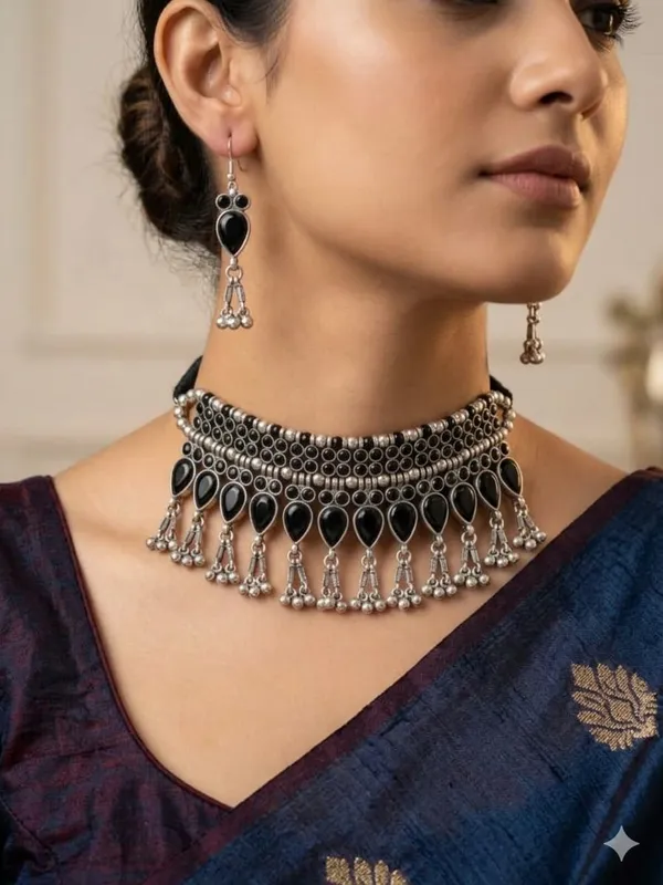 Silver_Black_Oxidized_Necklace_And_Earrings_Set_For_Women