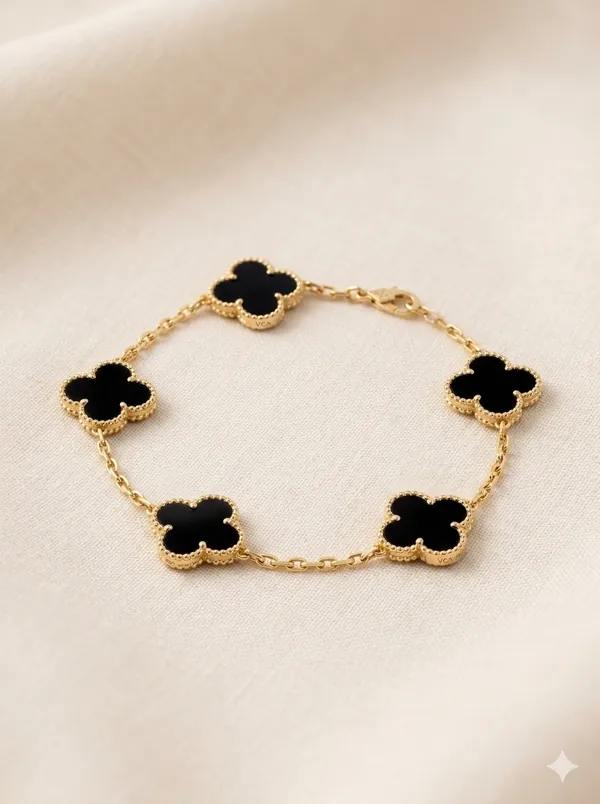 Gold_Stainless_Steel_Clover_Charm_Chain_Bracelet_For_Women