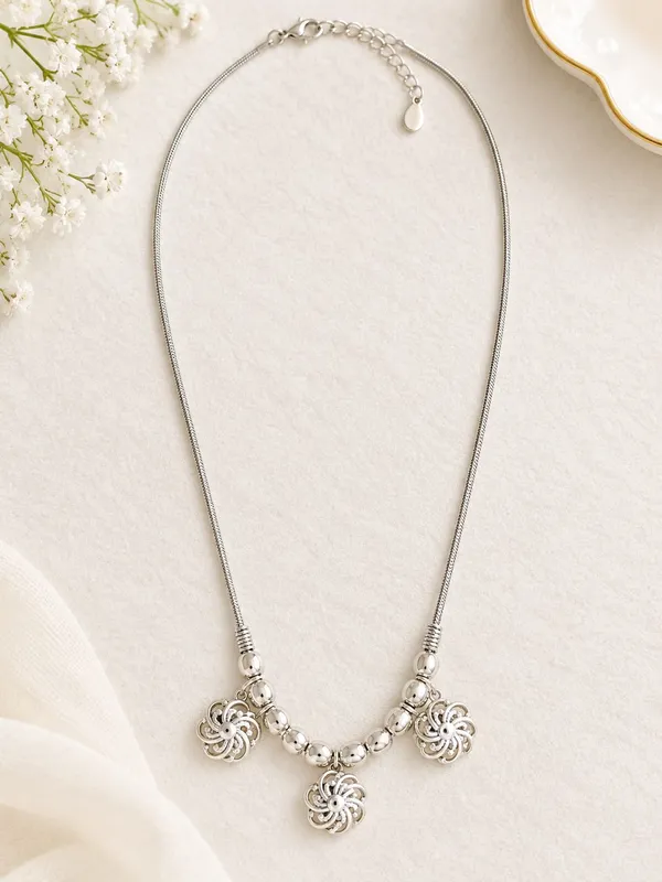 Silver_Stainless_Steel_Oxidized_Pendant_Necklace_For_Women