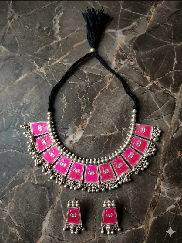 Pink_Metal_Thread_Cord_Traditional_Necklace_For_Women